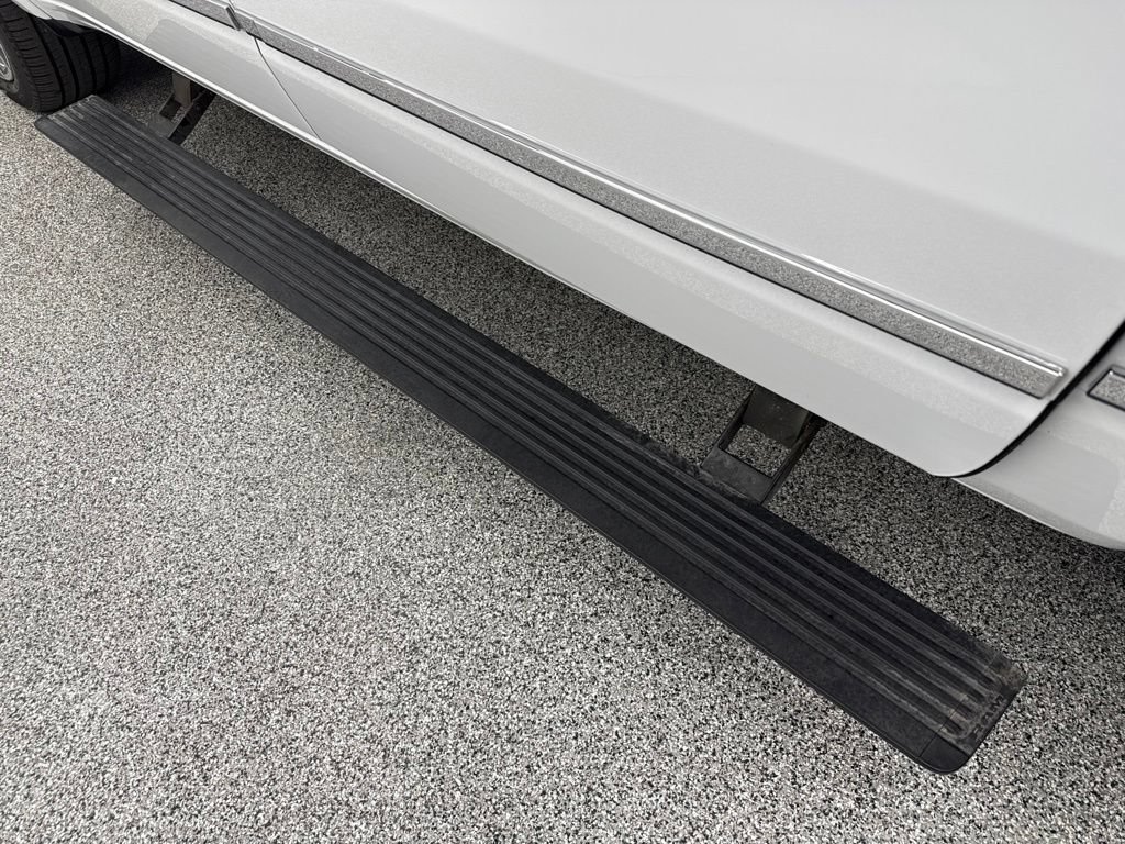 Used 2025 RAM 1500 Tungsten w/ Trailer Tow Group AWD/4WD image 12