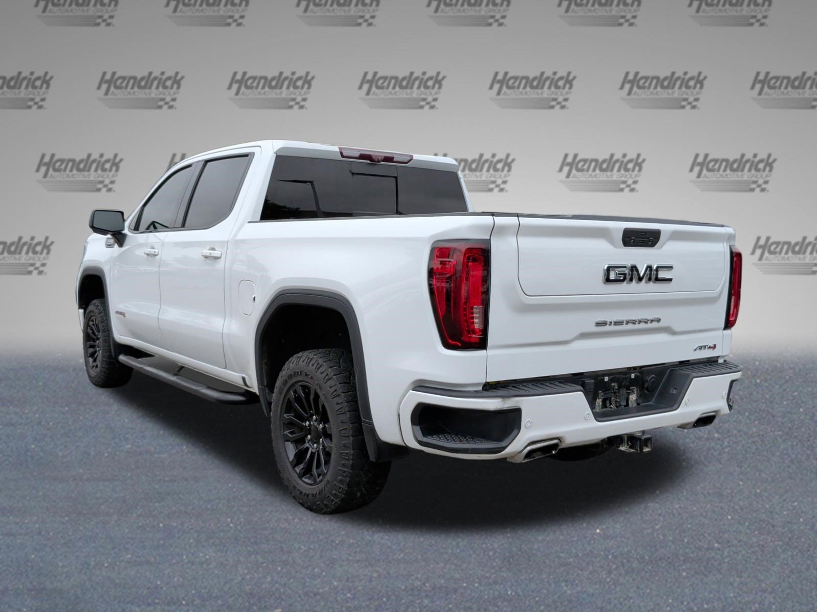 Used 2020 GMC Sierra 1500 AT4 w/ AT4 Premium Package AWD/4WD image 9