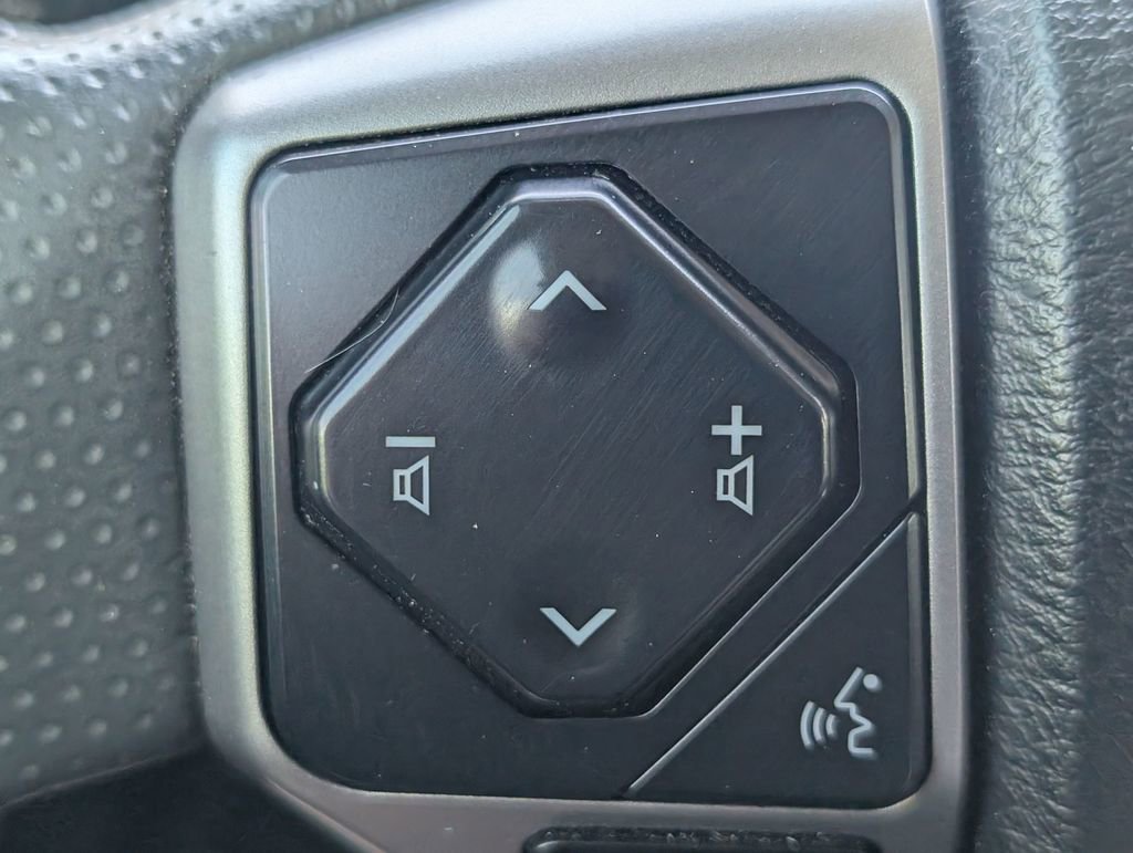 Used 2021 Toyota 4Runner SR5 Premium w/ Moonroof Package image 19