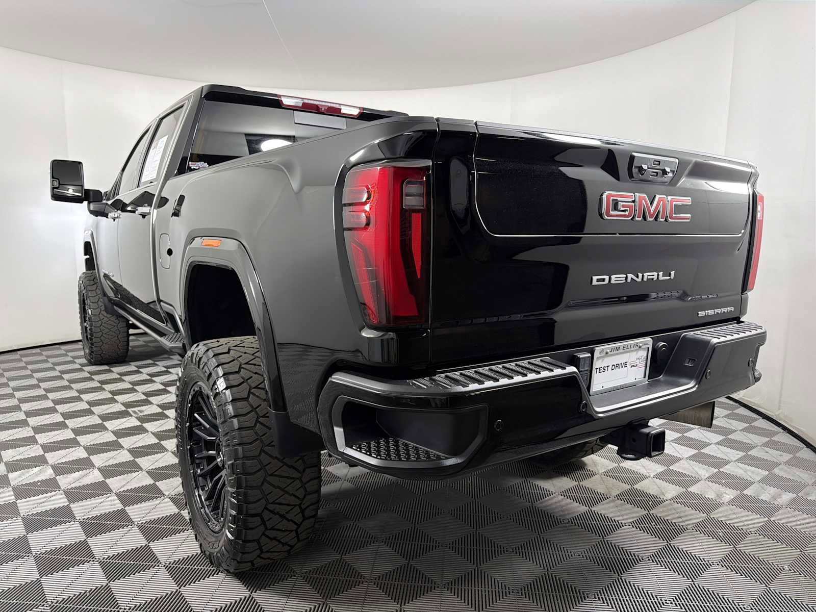 Certified 2024 GMC Sierra 2500 Denali image 4
