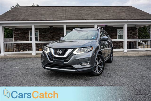 Used 2017 Nissan Rogue SL video 1