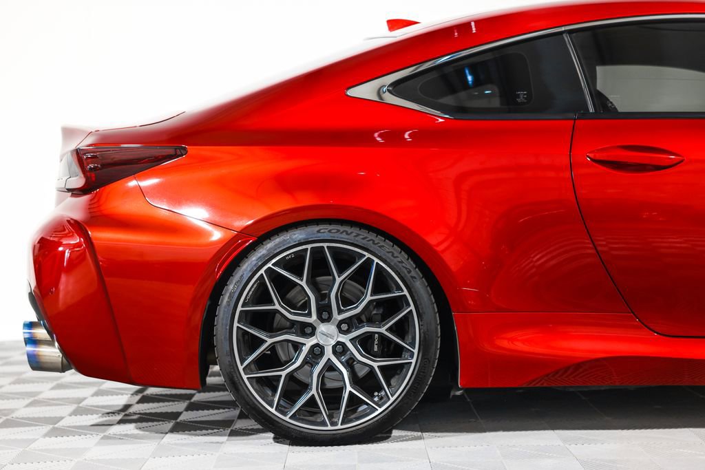 Used 2015 Lexus RC F w/ Premium Package RWD image 2
