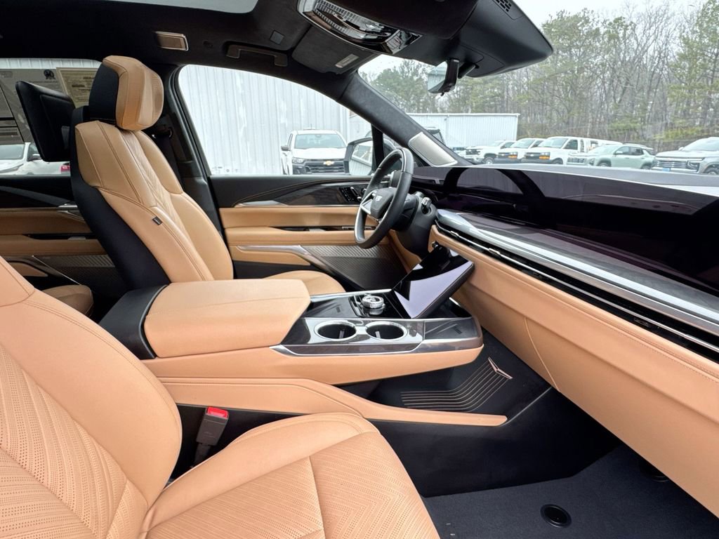 Used 2025 Cadillac Escalade IQ Sport 2 image 31