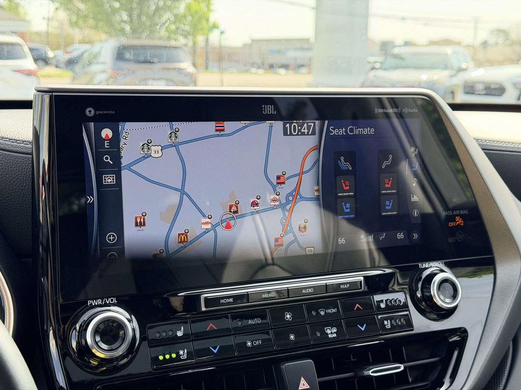 Certified 2020 Toyota Highlander Limited image 3