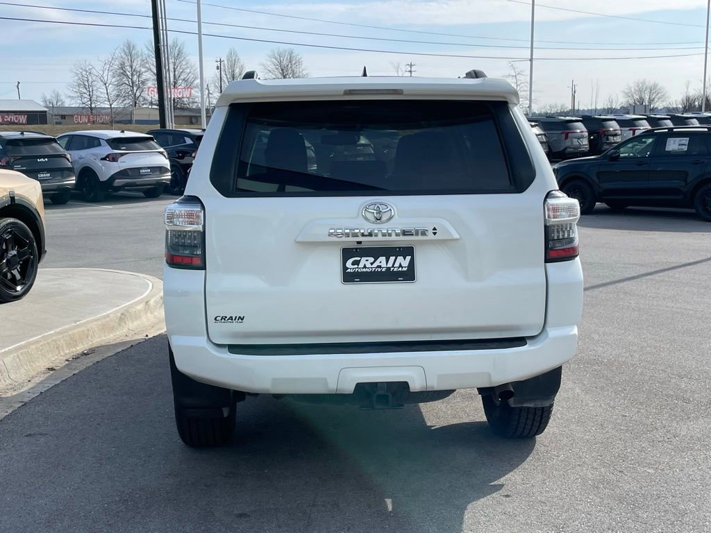 Used 2024 Toyota 4Runner SR5 image 6