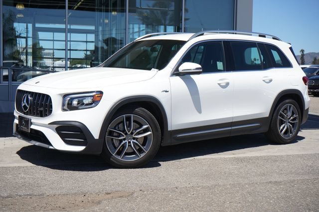 Certified 2022 Mercedes-Benz GLB 35 AMG 4MATIC image 4