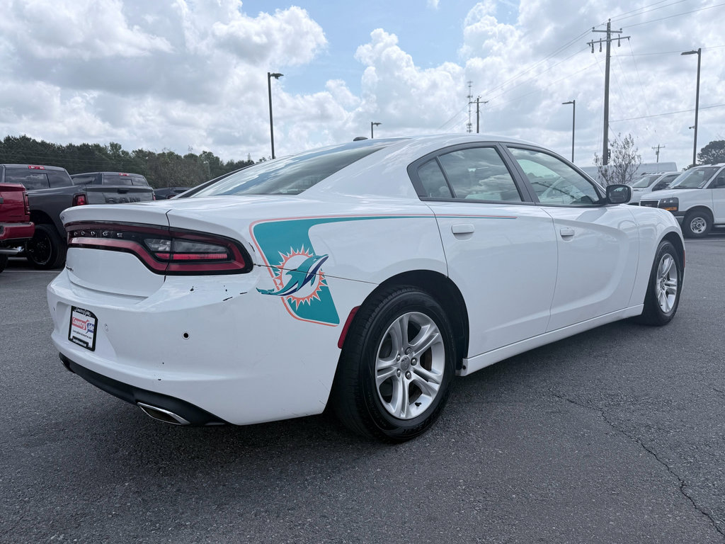 Used 2017 Dodge Charger SE w/ Popular Equipment Group image 5