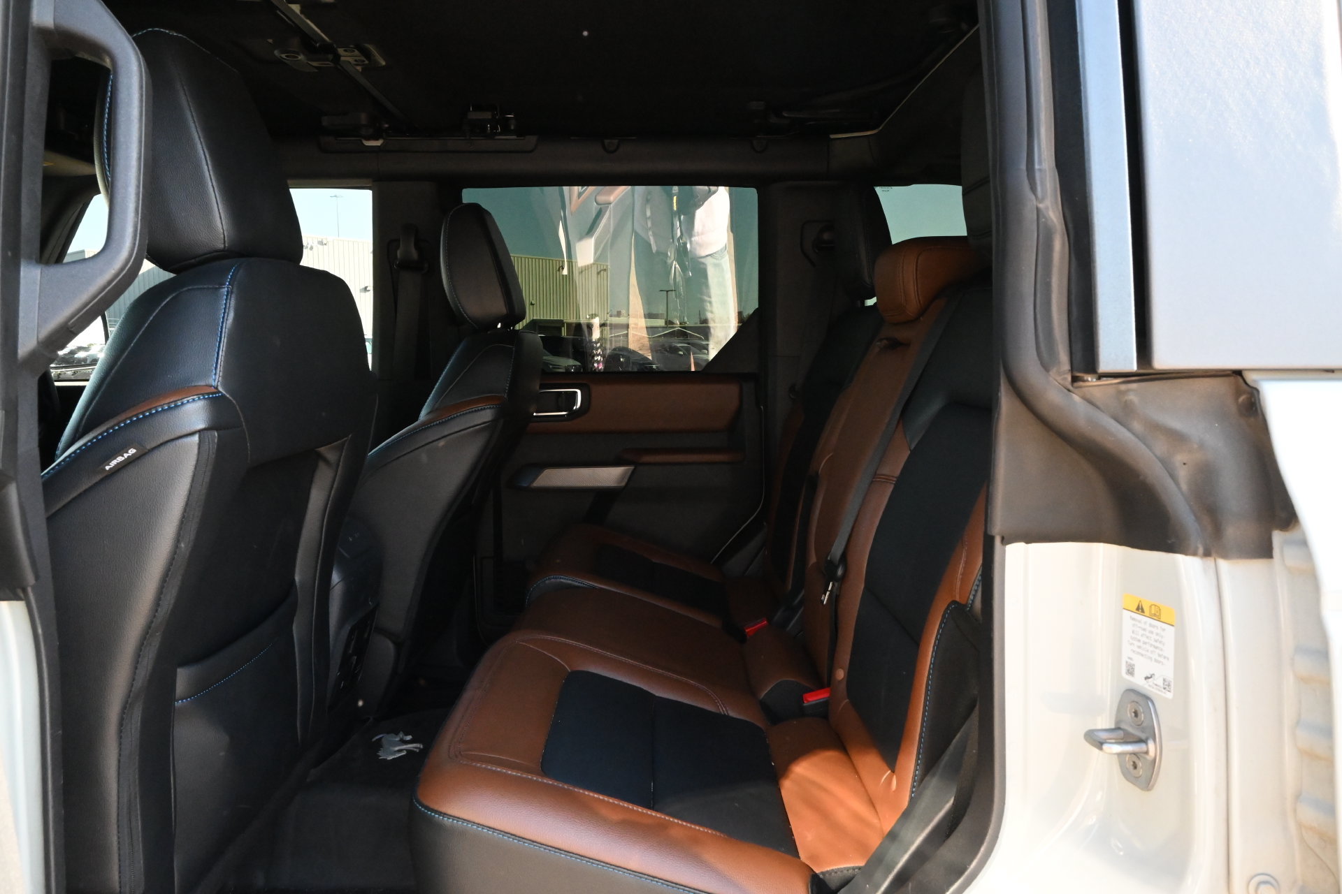 Used 2023 Ford Bronco Outer Banks AWD/4WD image 19