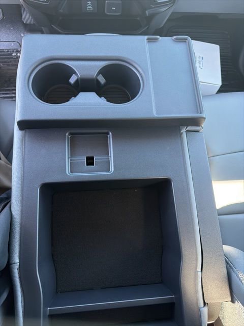 New 2026 Ford F550 2WD Regular Cab Super Duty image 31