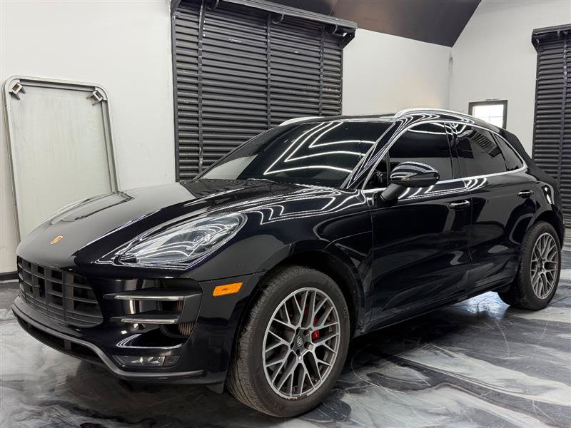 Used 2017 Porsche Macan Turbo AWD/4WD image 3