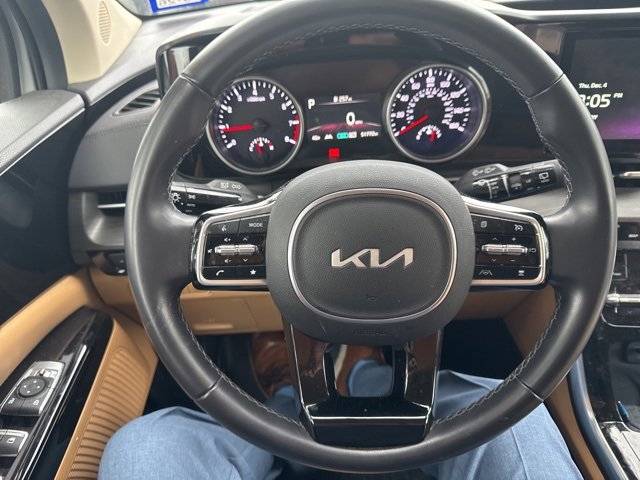 Certified 2024 Kia Carnival EX image 6