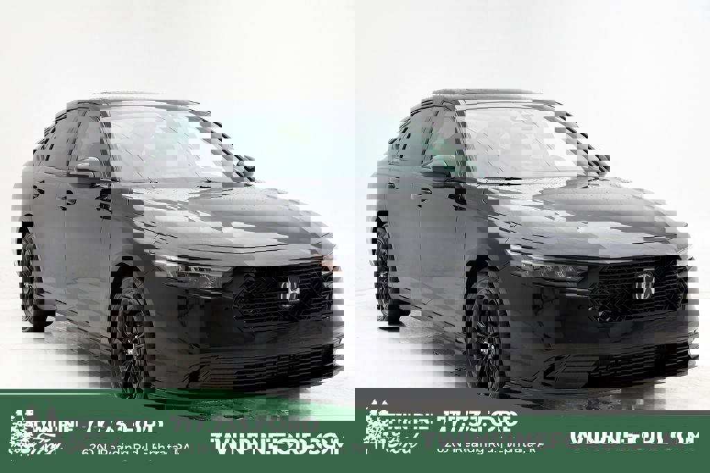 Used 2025 Honda Accord SE image 1