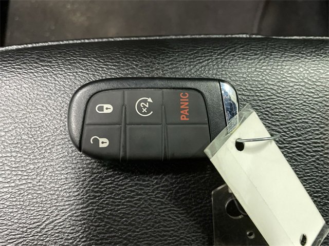 Used 2024 Jeep Compass Limited image 33