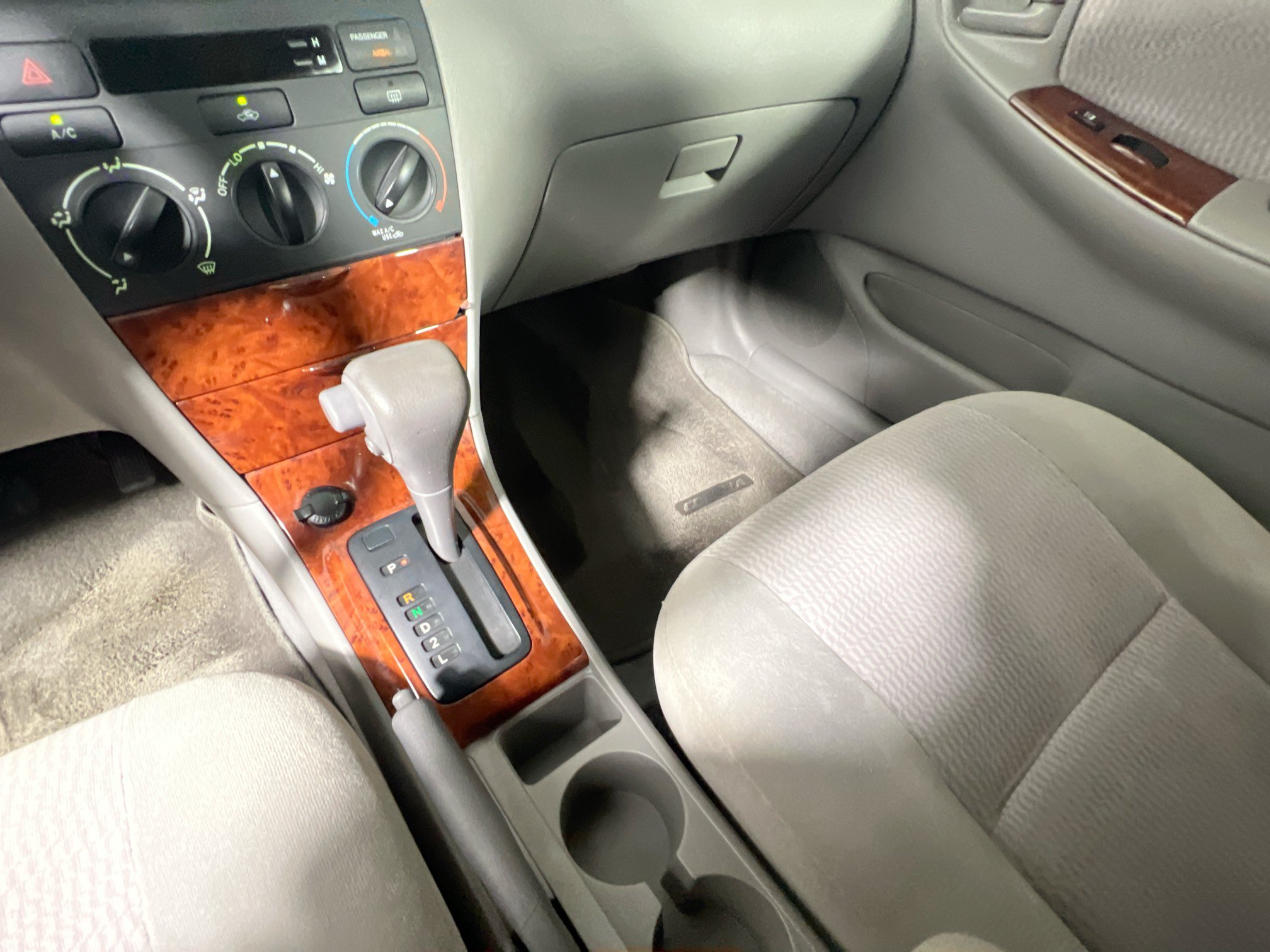 Used 2006 Toyota Corolla CE FWD image 24