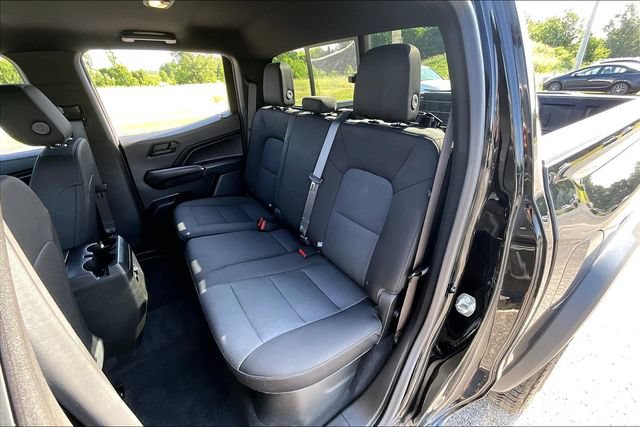 Used 2024 Chevrolet Colorado Trail Boss w/ Technology Package AWD/4WD image 23