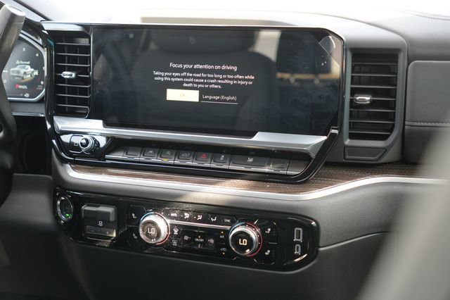 New 2026 GMC Sierra 1500 Elevation image 16