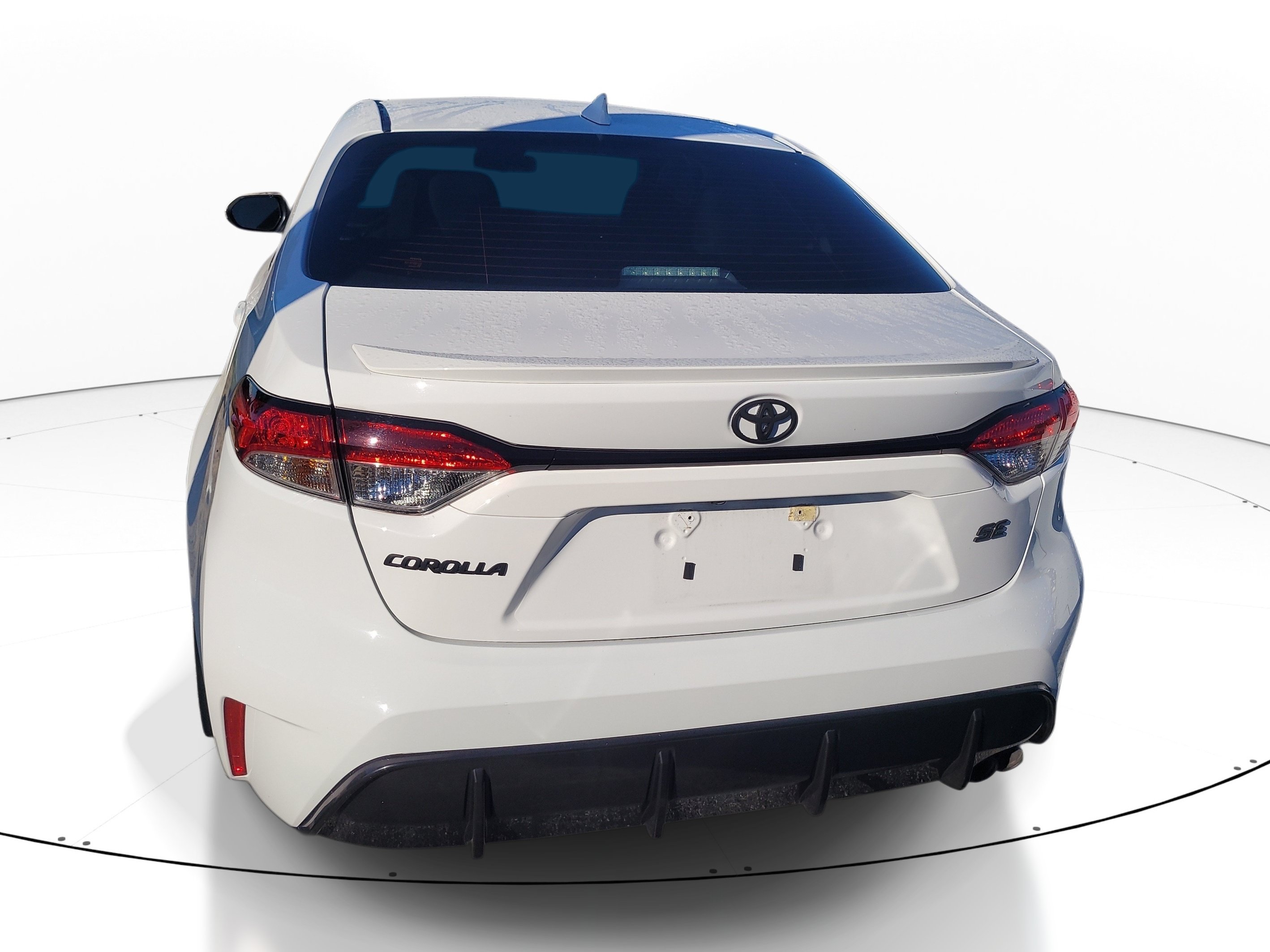Used 2025 Toyota Corolla SE FWD image 6
