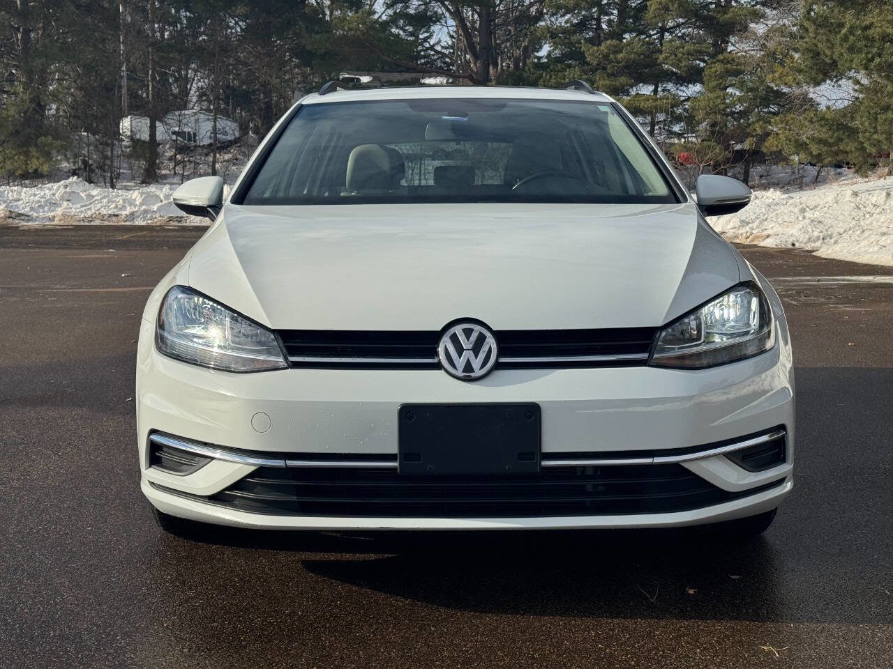 Used 2018 Volkswagen Golf SE image 5