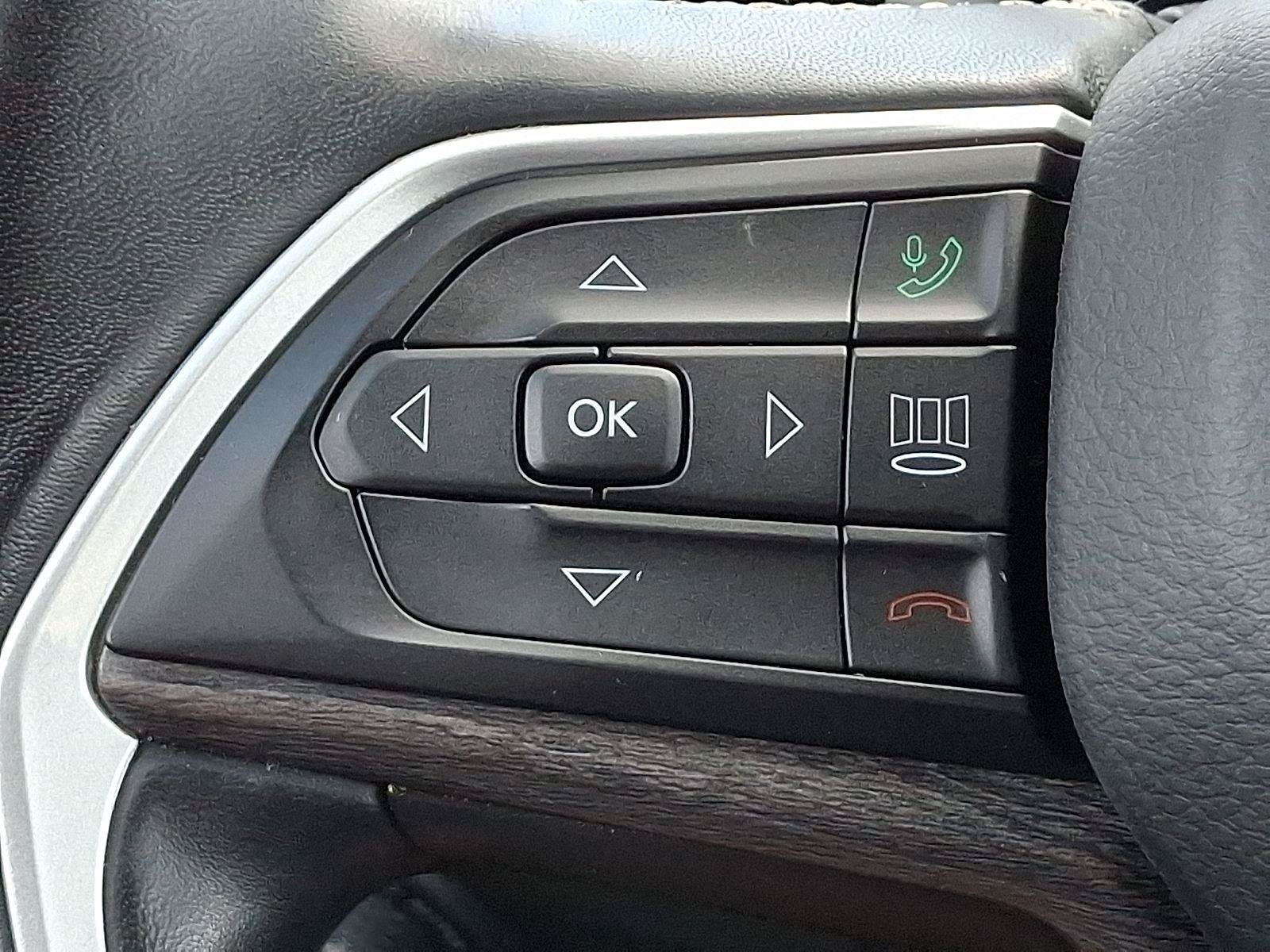 Certified 2021 Jeep Grand Cherokee L Limited AWD/4WD image 24