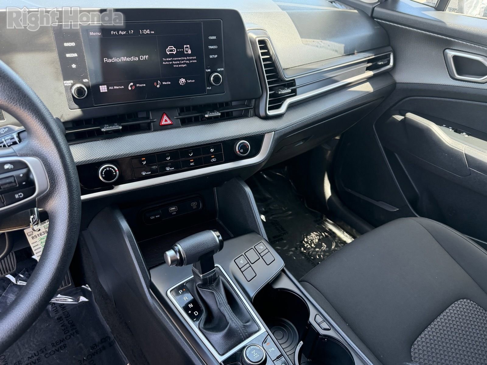 Used 2024 Kia Sportage LX AWD/4WD image 26