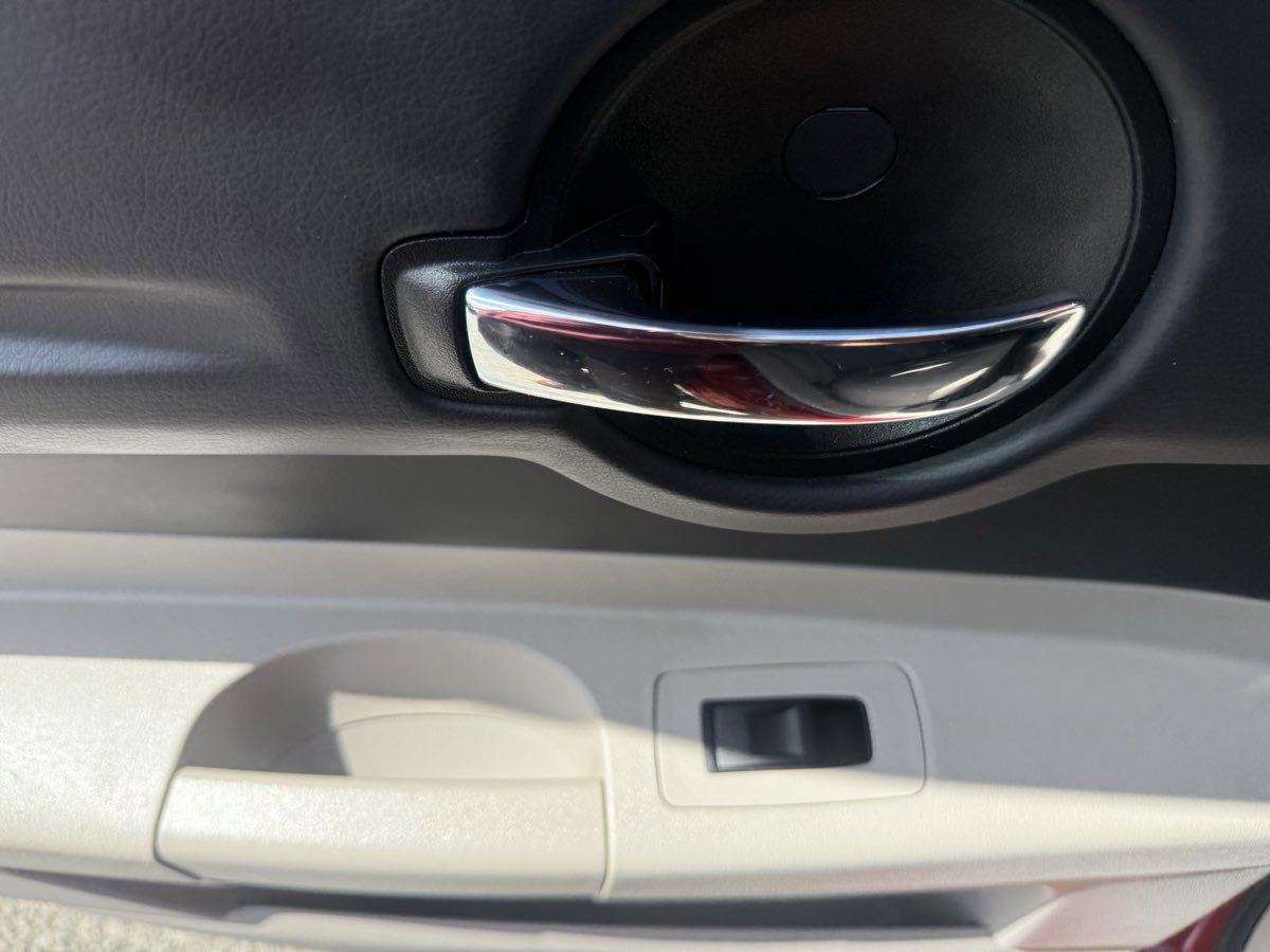 Used 2005 Dodge Magnum SE RWD image 17