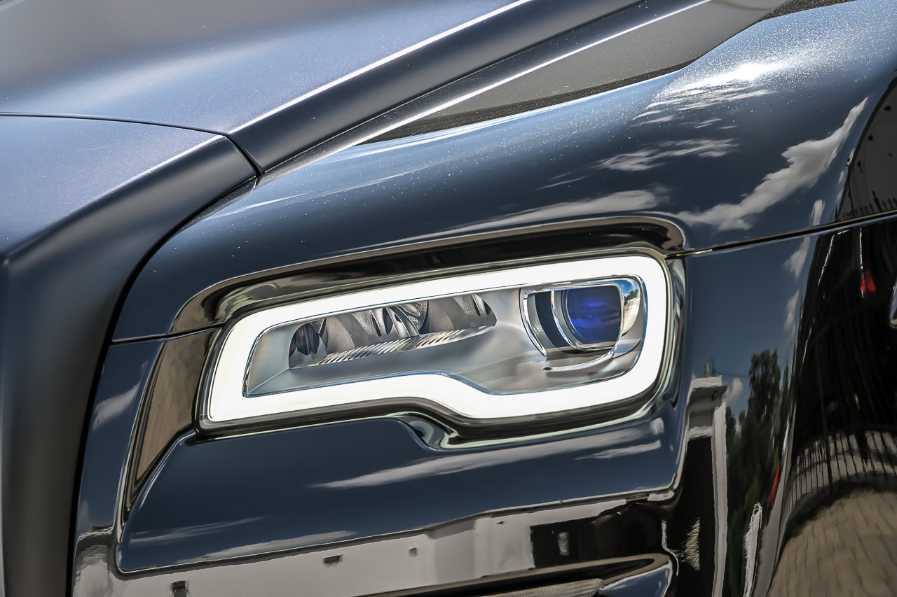 Used 2016 Rolls-Royce Dawn RWD image 7