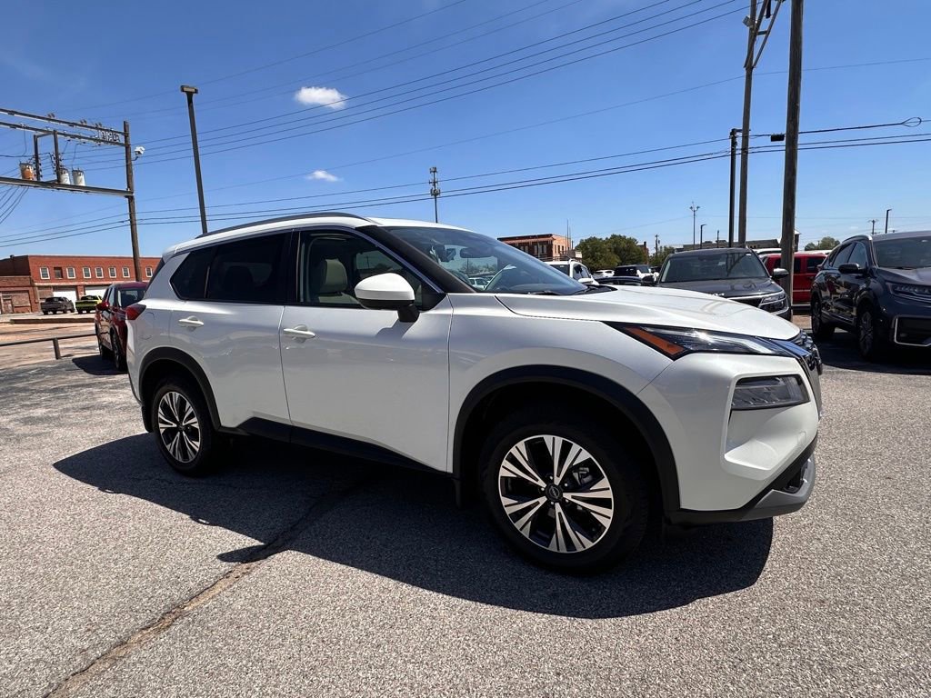 Certified 2023 Nissan Rogue SV w/ SV Premium B Package FWD image 8