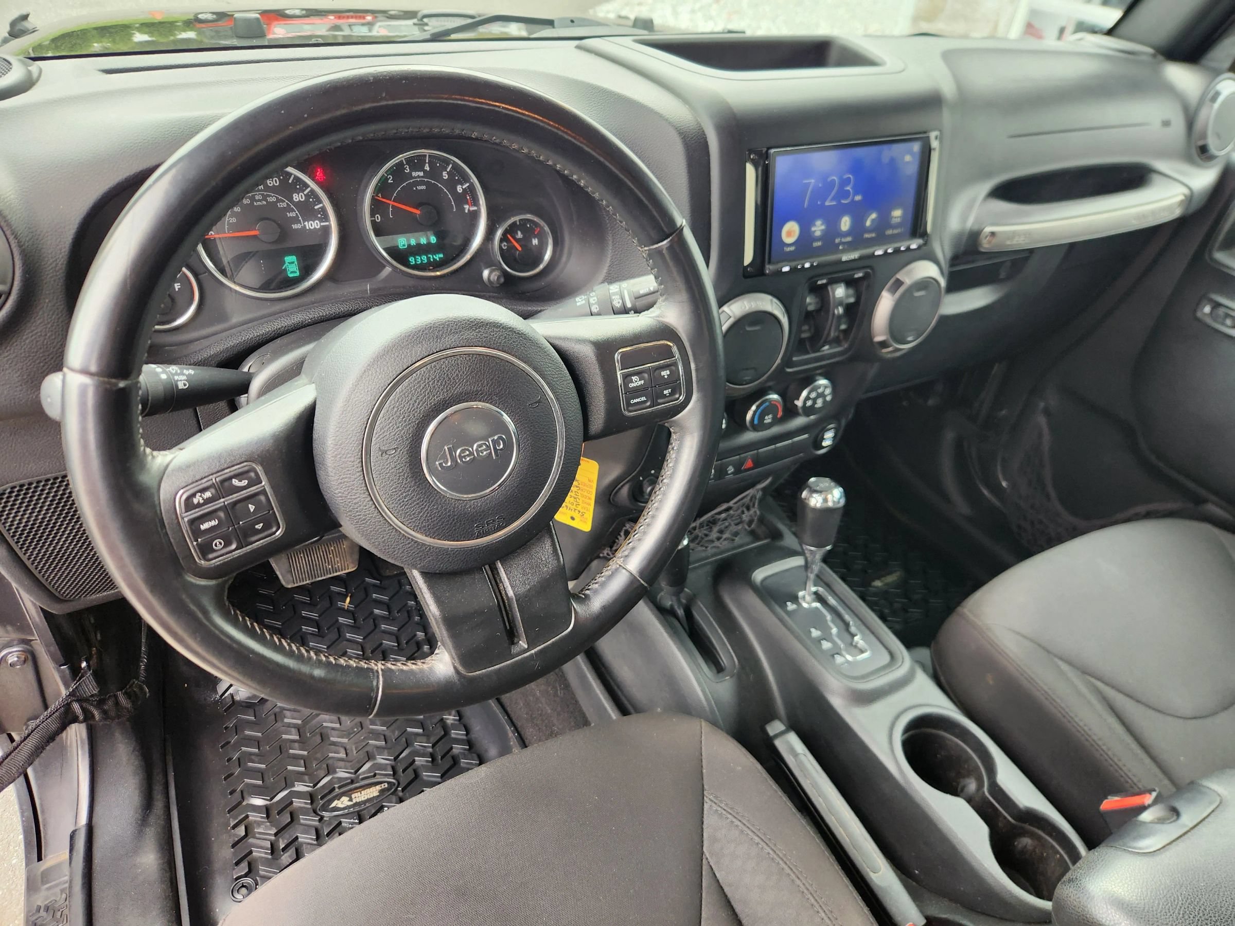 Used 2017 Jeep Wrangler Unlimited Sport w/ Quick Order Package 24S AWD/4WD image 18
