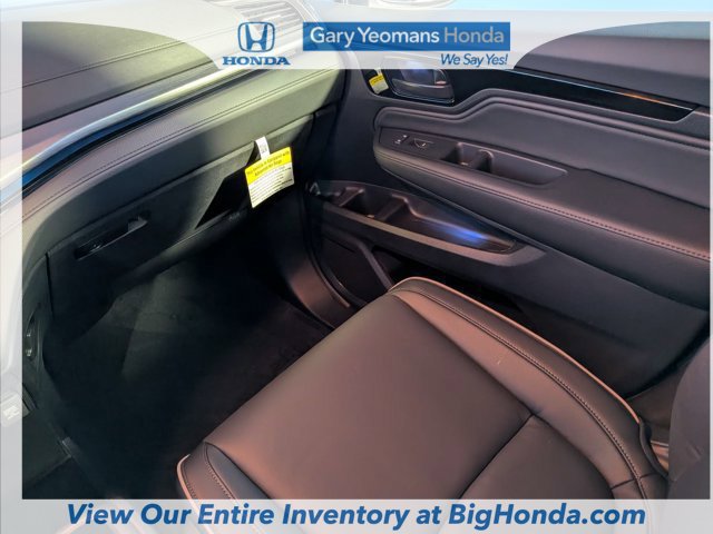 New 2027 Honda Odyssey Touring image 17