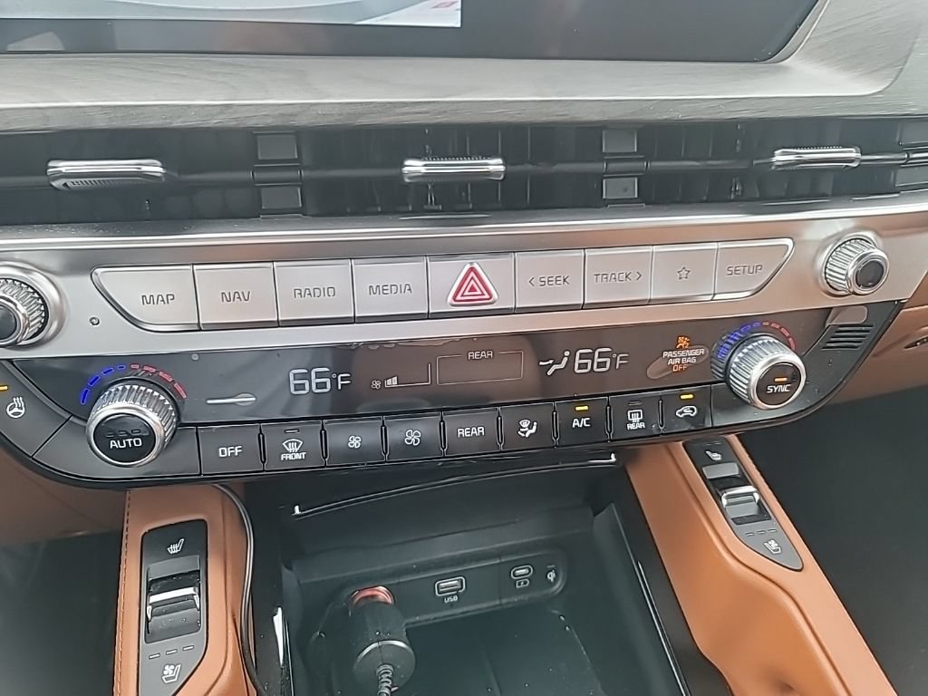 Certified 2024 Kia Telluride EX X-Line AWD/4WD image 25