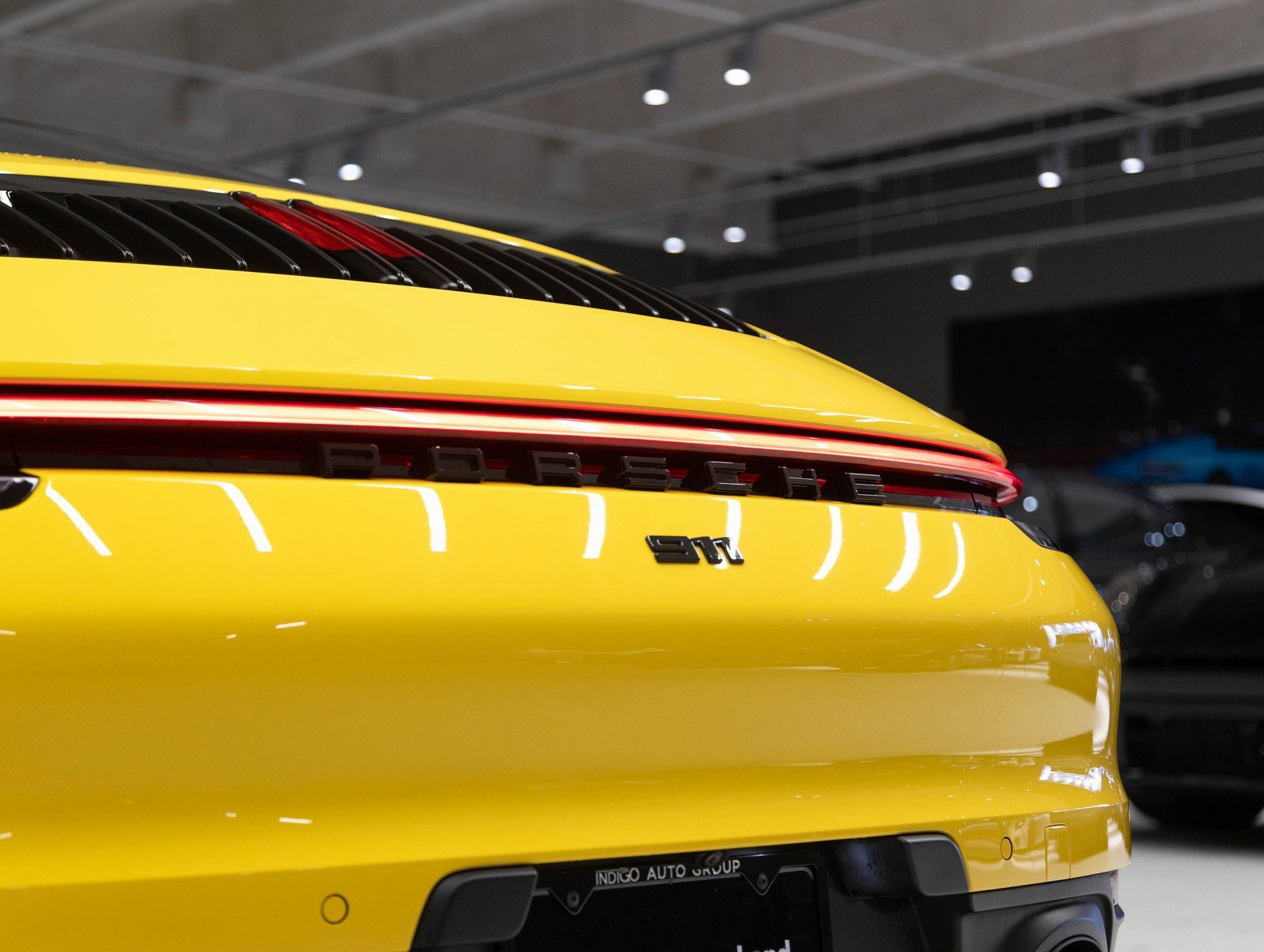 Used 2023 Porsche 911 Carrera image 33