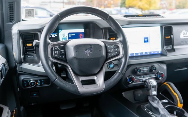 Used 2023 Ford Bronco Badlands w/ Sasquatch Package image 18