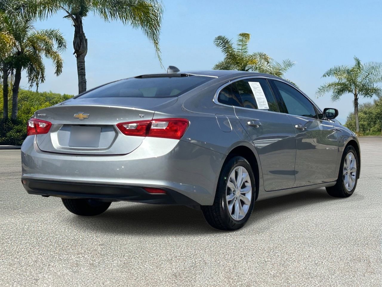 Used 2023 Chevrolet Malibu LT image 3