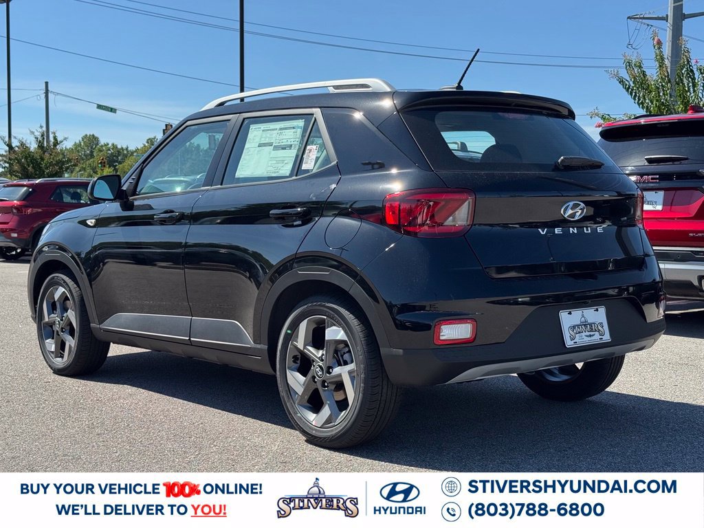 New 2026 Hyundai Venue SEL FWD image 12