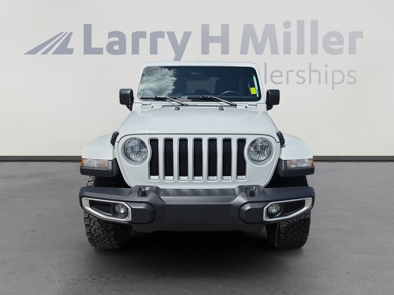 Used 2019 Jeep Wrangler Unlimited Sahara AWD/4WD image 8