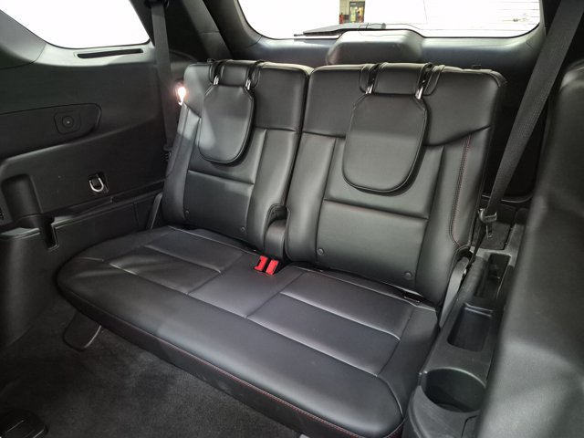 Used 2025 Ford Explorer ST w/ Sun And Sound Package AWD/4WD image 32
