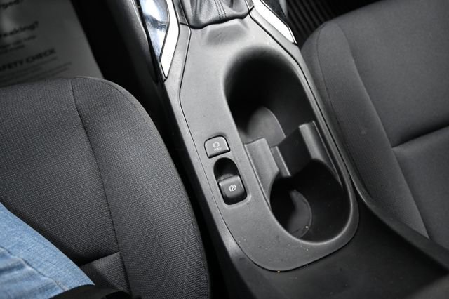 Used 2023 Toyota Corolla LE FWD image 17