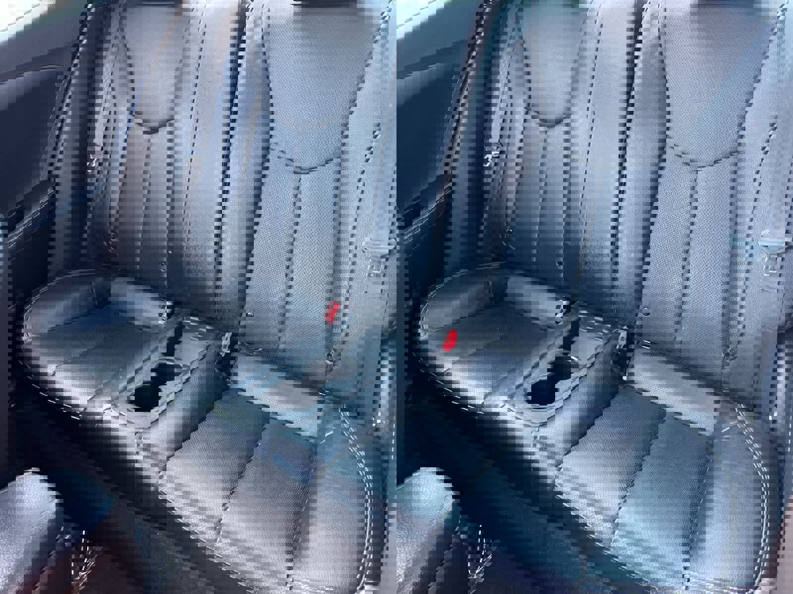 Used 2015 Hyundai Veloster Turbo w/ Option Group 04 image 4