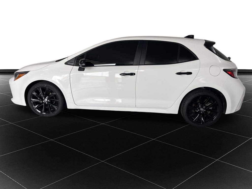 Used 2021 Toyota Corolla SE FWD image 2
