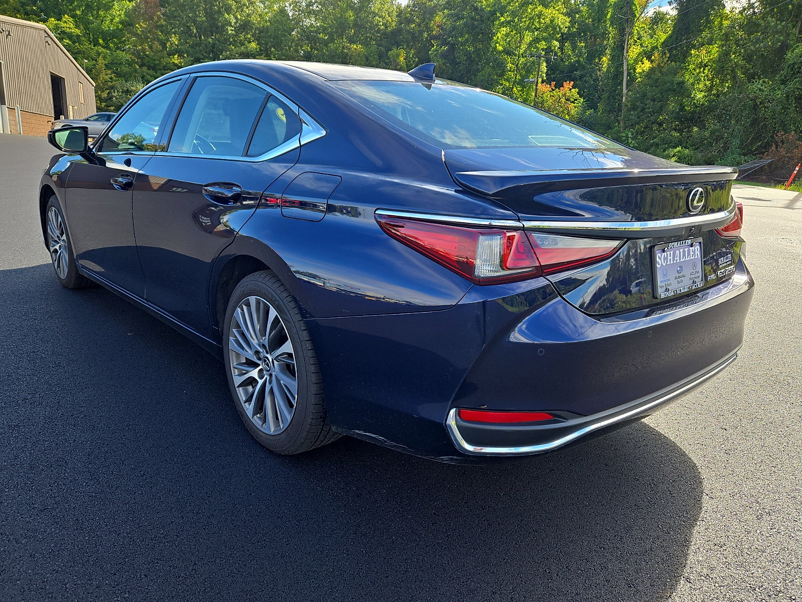 Used 2021 Lexus ES 250 w/ Premium Package AWD/4WD image 4