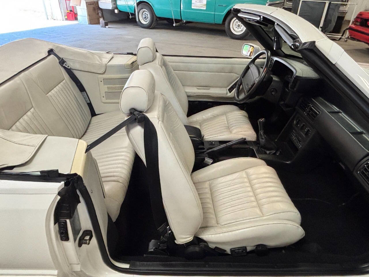 Used 1993 Ford Mustang LX RWD image 27