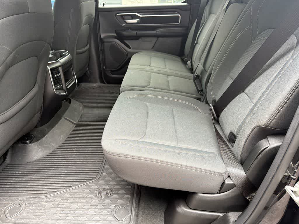 Used 2023 RAM 1500 Big Horn AWD/4WD image 17