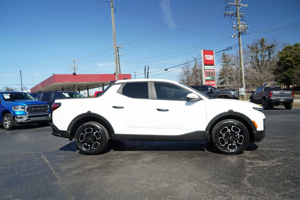 Used 2022 Hyundai Santa Cruz SEL image 2