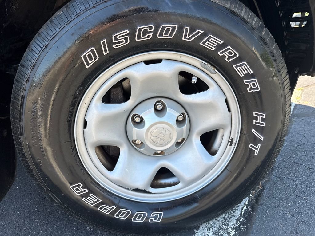 Used 2012 Toyota Tacoma PreRunner w/ SR5 Pkg RWD image 34