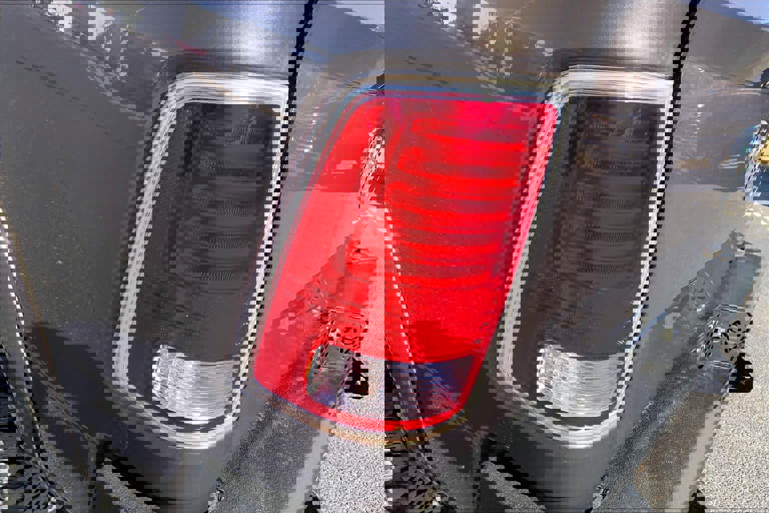 Used 2018 RAM 2500 Longhorn image 29