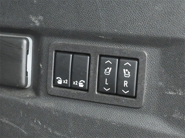 Used 2023 Chevrolet Tahoe High Country w/ Premium Package 2 image 27