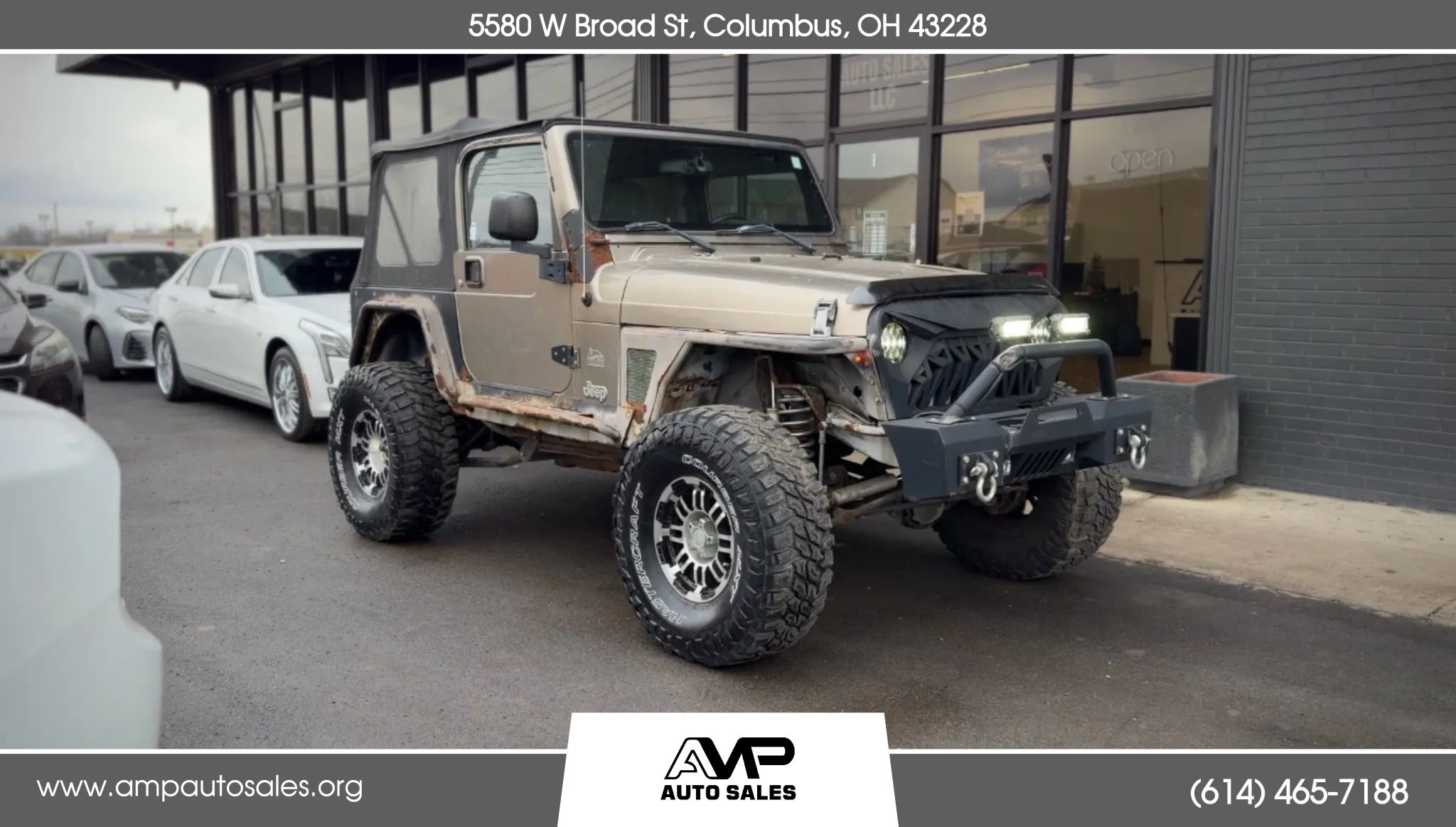 Used 2004 Jeep Wrangler Sahara w/ Dual Top Group AWD/4WD image 1