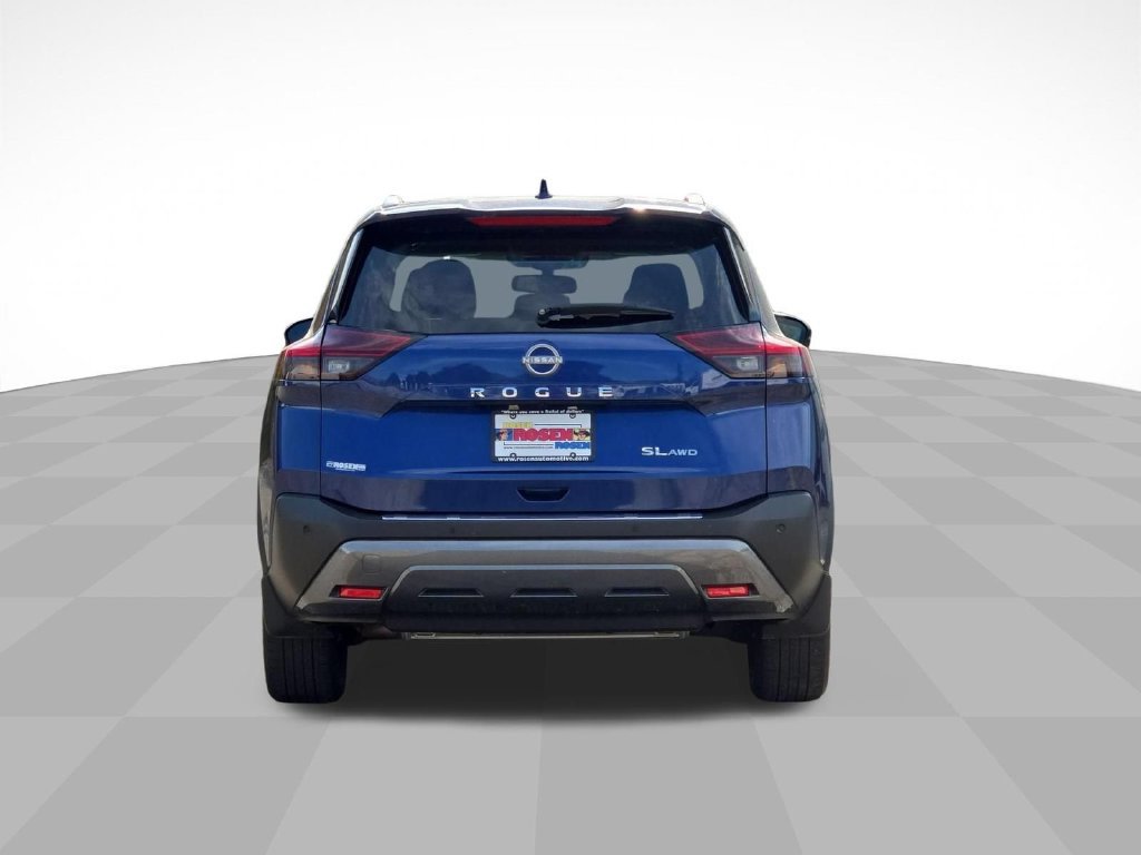 Used 2023 Nissan Rogue SL AWD/4WD image 4