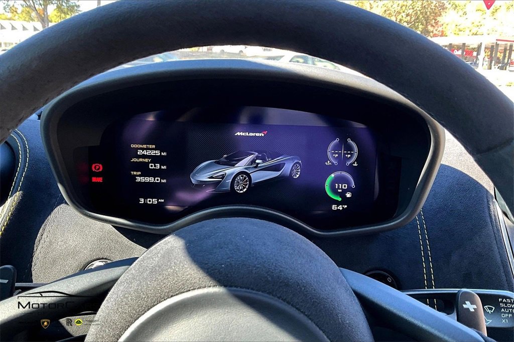 Used 2018 McLaren 570S Spider image 16