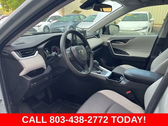 Used 2022 Toyota RAV4 XLE w/ Convenience Package AWD/4WD image 6